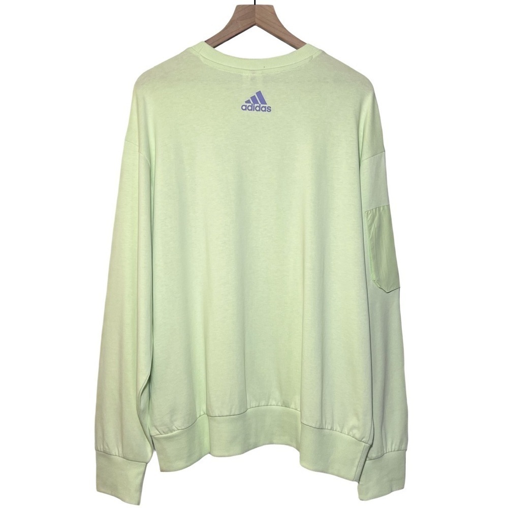 adidas Essentials Brandlove Sweatshirt in Almost Lime - Picture 5 of 9
